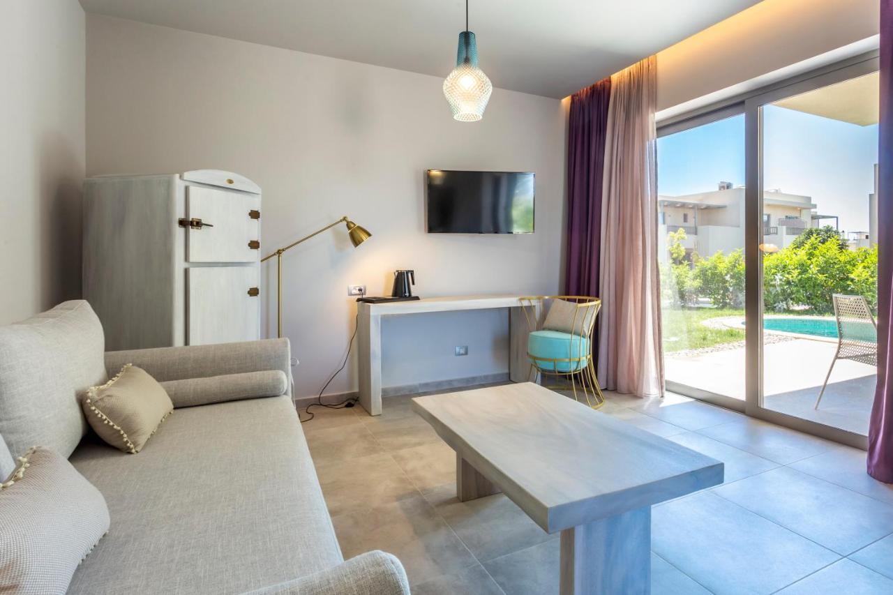 Elysian Luxury Hotel And Spa Каламата Екстер'єр фото
