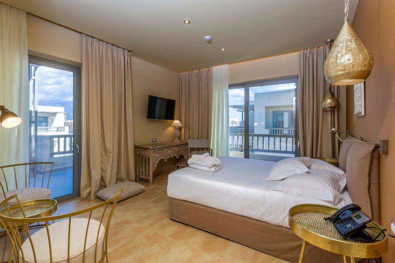 Elysian Luxury Hotel And Spa Каламата Екстер'єр фото