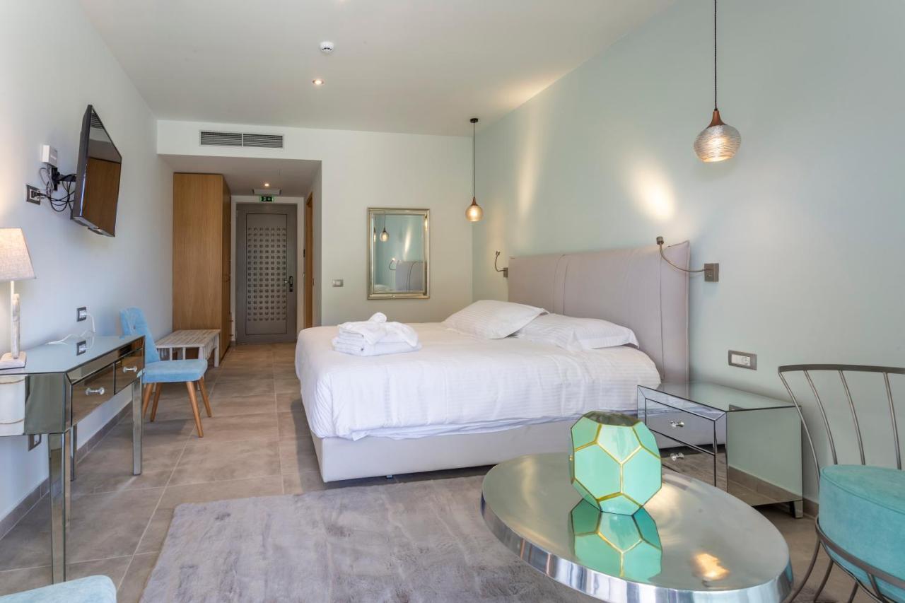 Elysian Luxury Hotel And Spa Каламата Екстер'єр фото