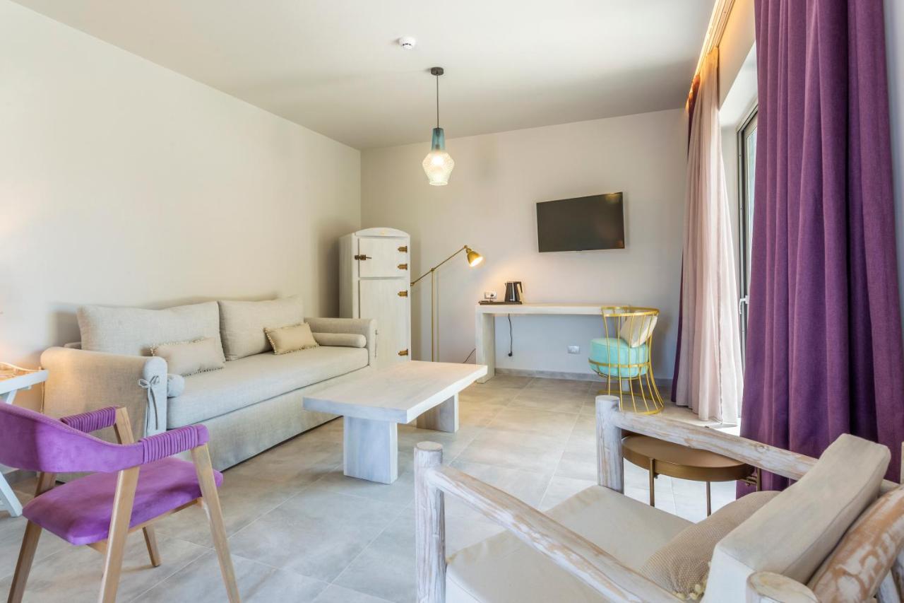 Elysian Luxury Hotel And Spa Каламата Екстер'єр фото