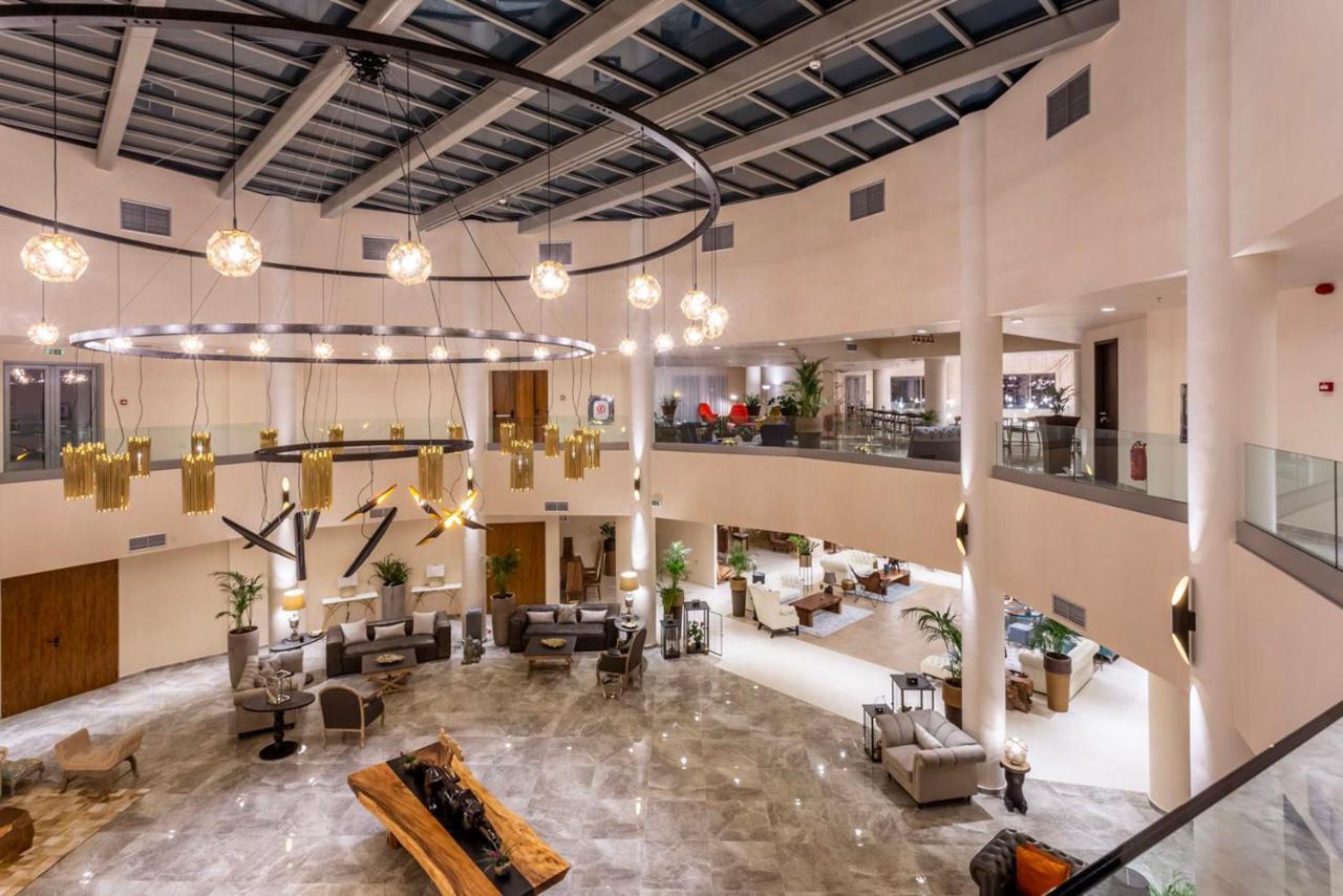 Elysian Luxury Hotel And Spa Каламата Екстер'єр фото