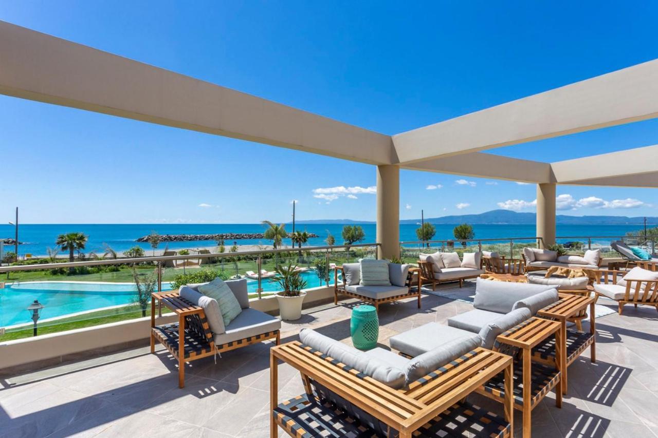 Elysian Luxury Hotel And Spa Каламата Екстер'єр фото