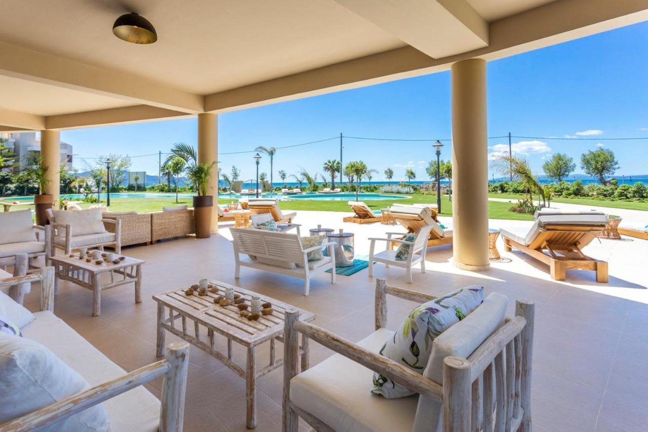 Elysian Luxury Hotel And Spa Каламата Екстер'єр фото