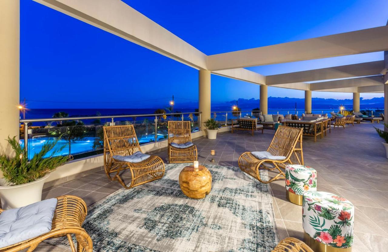 Elysian Luxury Hotel And Spa Каламата Екстер'єр фото