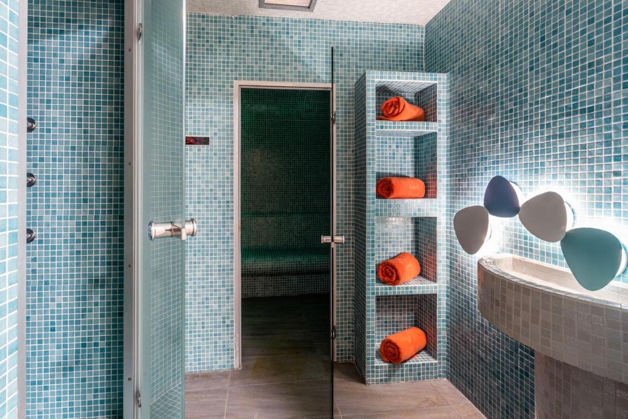 Elysian Luxury Hotel And Spa Каламата Екстер'єр фото