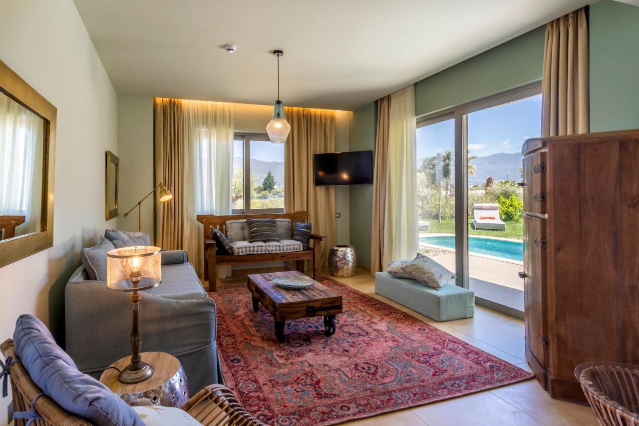 Elysian Luxury Hotel And Spa Каламата Екстер'єр фото